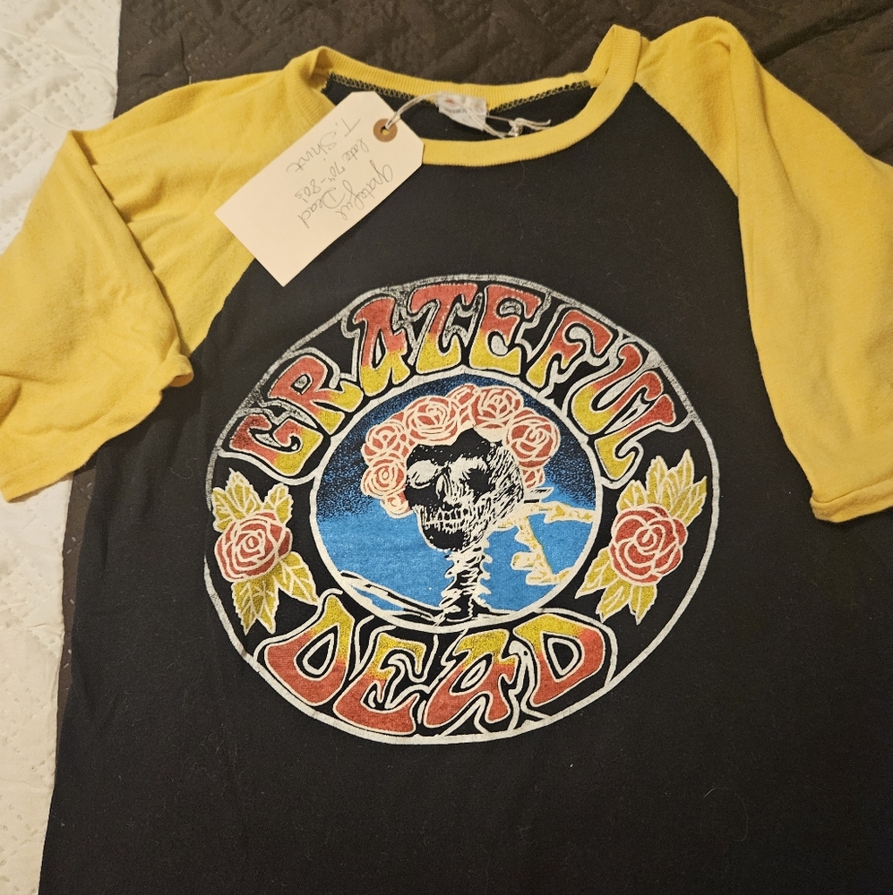 Grateful Dead Vintage 1978-1982 Size Womens T- Shirt Medium, Excellent Condition